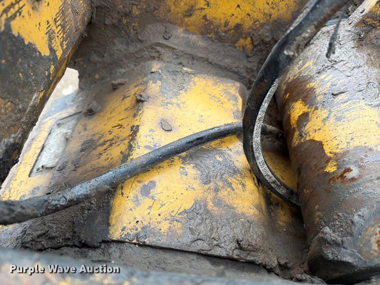 image for item ED5044 2015 Caterpillar 323F L excavator