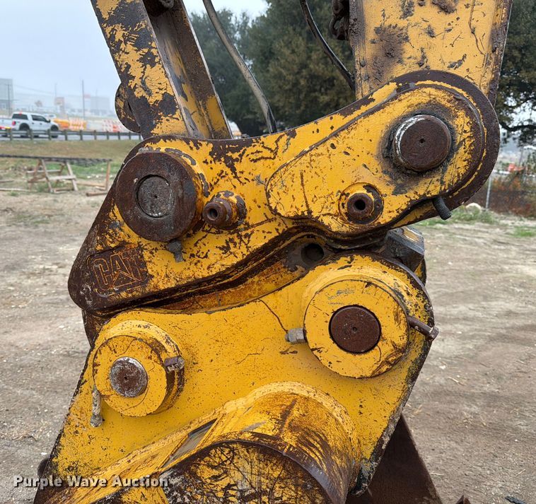 image for item ED5044 2015 Caterpillar 323F L excavator