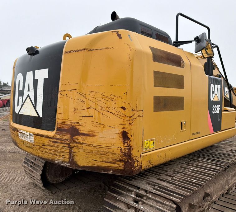 image for item ED5044 2015 Caterpillar 323F L excavator