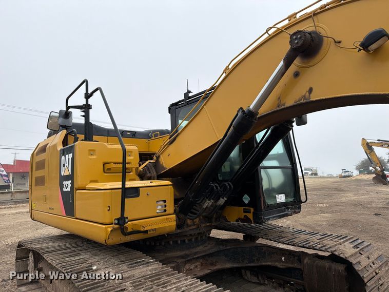 image for item ED5044 2015 Caterpillar 323F L excavator