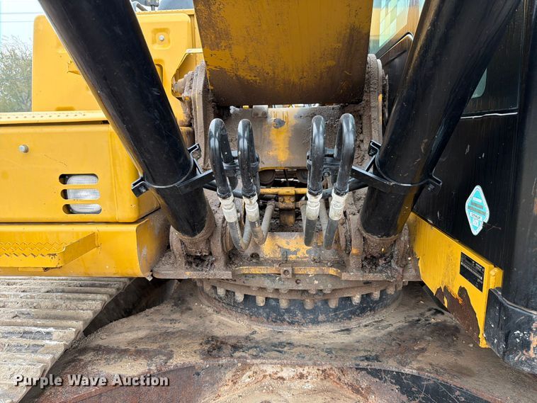 image for item ED5044 2015 Caterpillar 323F L excavator