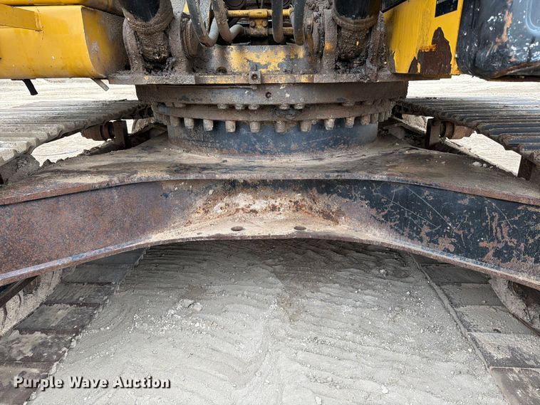 image for item ED5044 2015 Caterpillar 323F L excavator