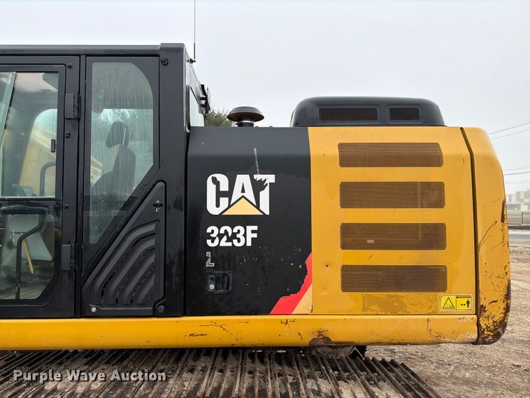 image for item ED5044 2015 Caterpillar 323F L excavator