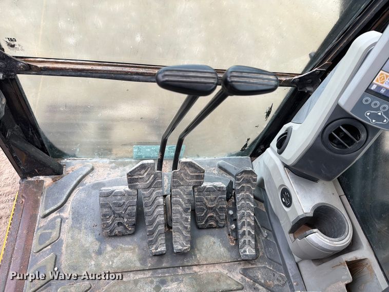 image for item ED5044 2015 Caterpillar 323F L excavator