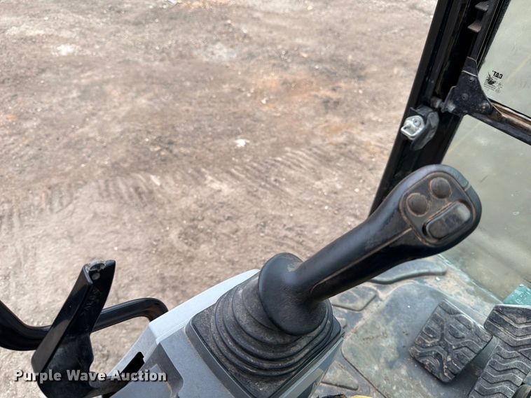 image for item ED5044 2015 Caterpillar 323F L excavator