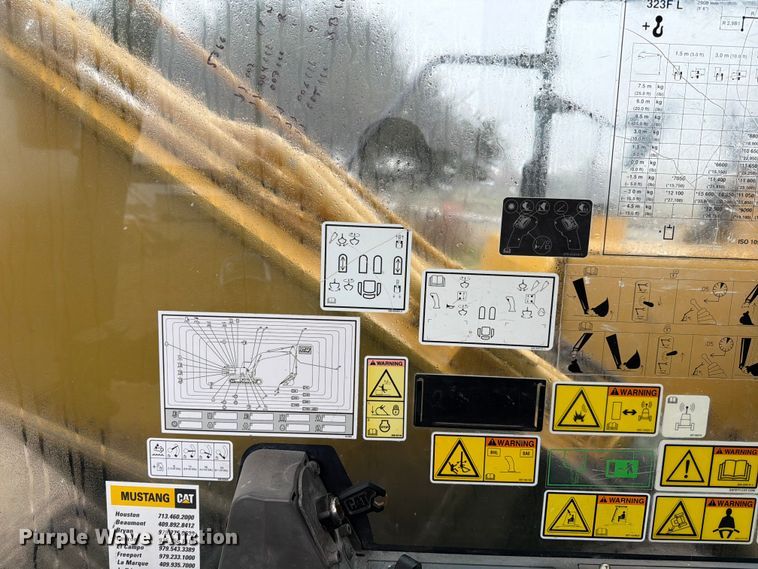 image for item ED5044 2015 Caterpillar 323F L excavator