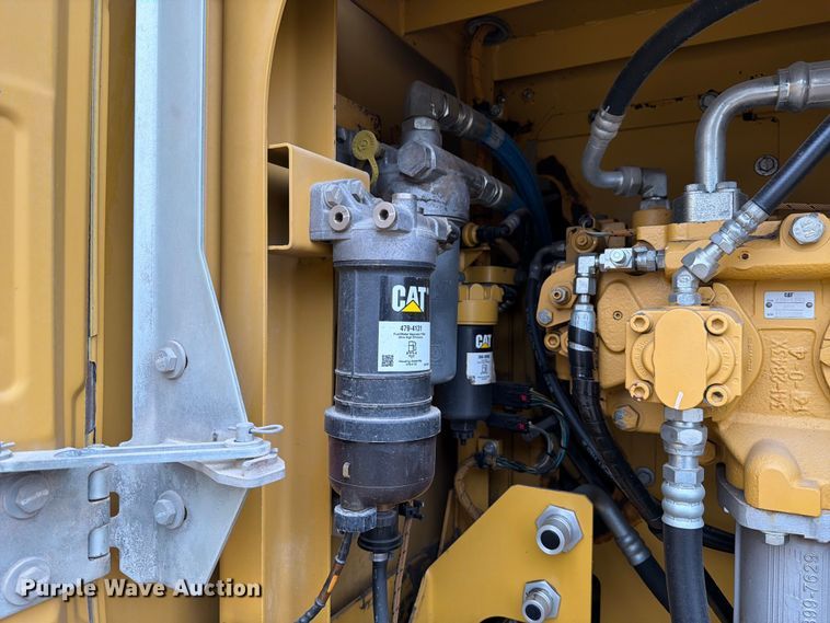 image for item ED5044 2015 Caterpillar 323F L excavator