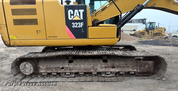 image for item ED5044 2015 Caterpillar 323F L excavator