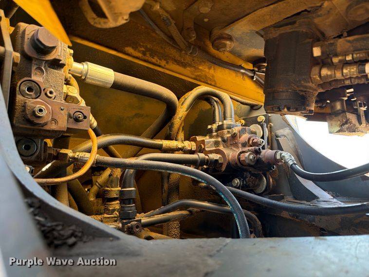 image for item ED5982 2004 Komatsu WA400-5L wheel loader