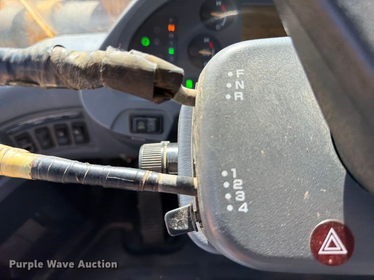 image for item ED5982 2004 Komatsu WA400-5L wheel loader