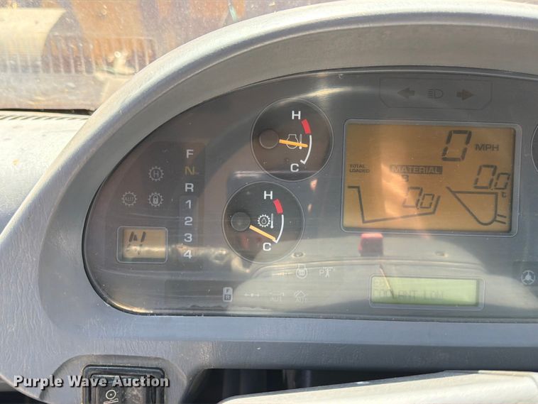 image for item ED5982 2004 Komatsu WA400-5L wheel loader