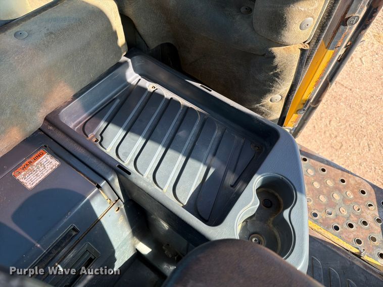 image for item ED5982 2004 Komatsu WA400-5L wheel loader