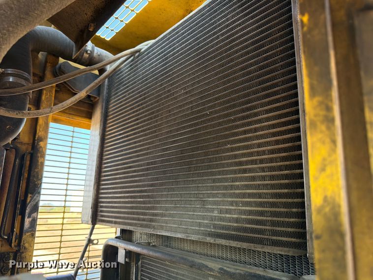 image for item ED5982 2004 Komatsu WA400-5L wheel loader