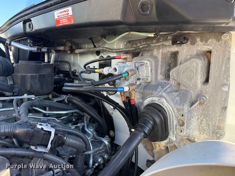 image for item EG1790 2018 Hino 338 tank truck