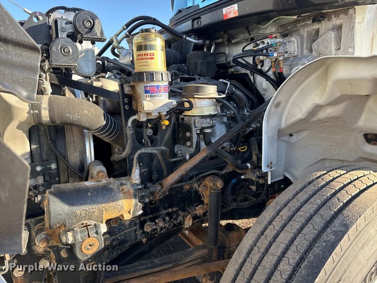 image for item EG1790 2018 Hino 338 tank truck