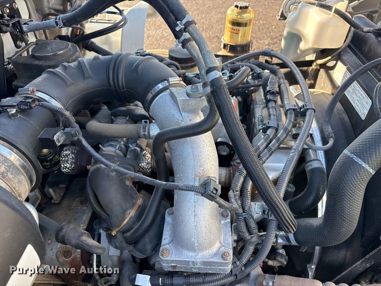 image for item EG1790 2018 Hino 338 tank truck