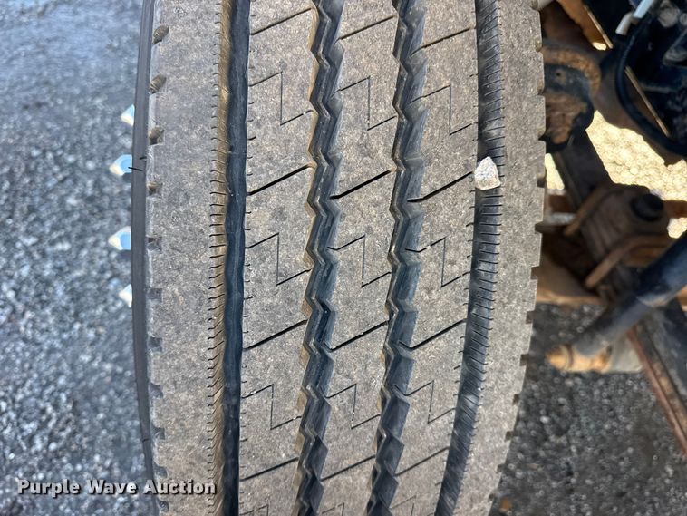 image for item EG1790 2018 Hino 338 tank truck