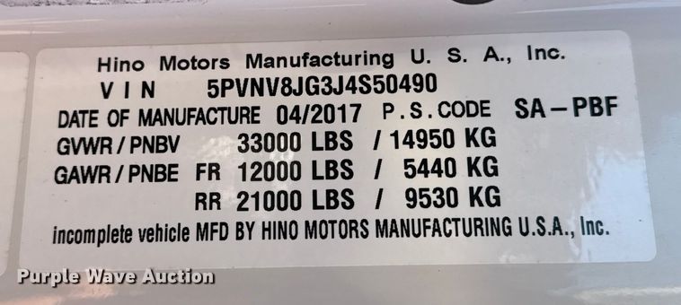 image for item EG1790 2018 Hino 338 tank truck