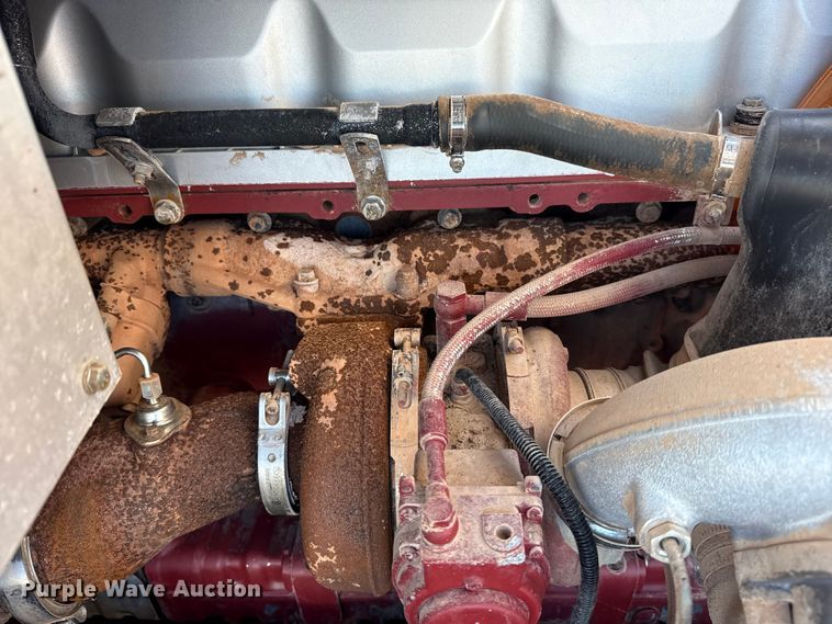 image for item EG1792 2012 Mack CHU613 flatbed truck