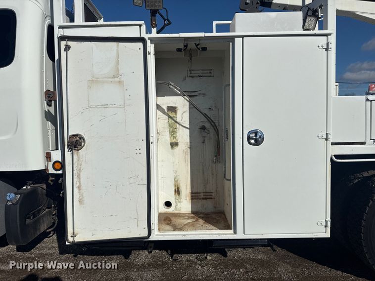 image for item EG1794 2010 Freightliner Business Class M2 crane truck