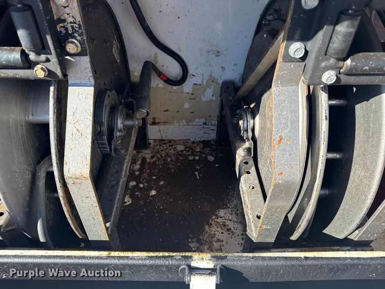 image for item EG1794 2010 Freightliner Business Class M2 crane truck