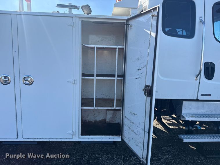 image for item EG1794 2010 Freightliner Business Class M2 crane truck