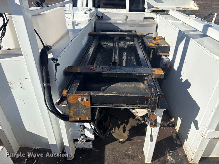 image for item EG1794 2010 Freightliner Business Class M2 crane truck