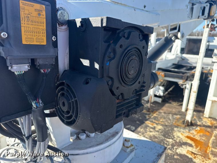 image for item EG1794 2010 Freightliner Business Class M2 crane truck