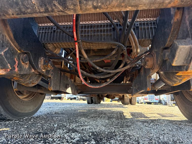 image for item EG1794 2010 Freightliner Business Class M2 crane truck