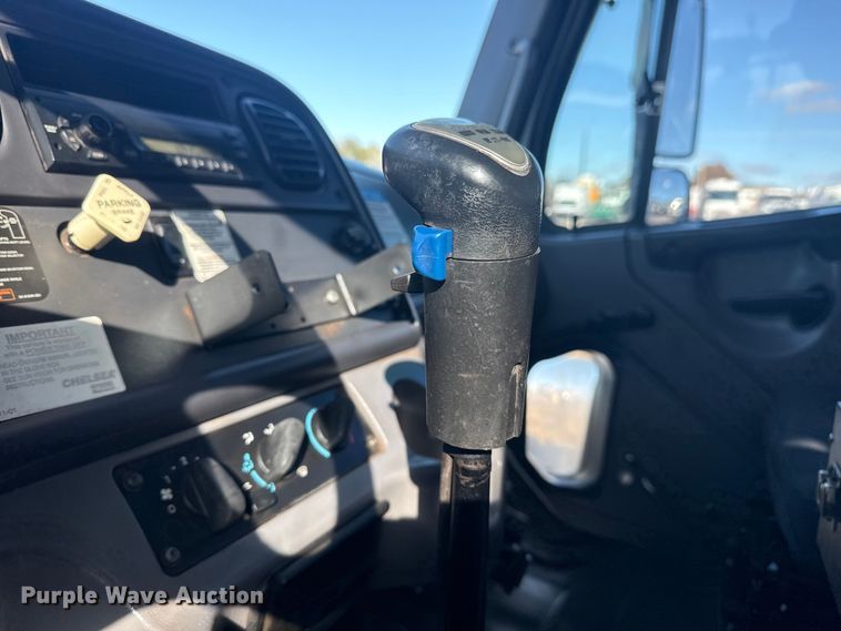 image for item EG1794 2010 Freightliner Business Class M2 crane truck