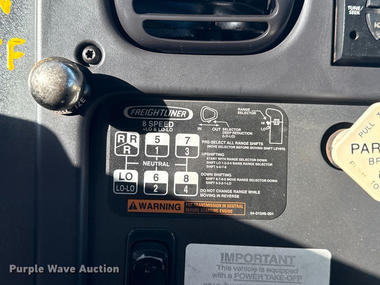 image for item EG1794 2010 Freightliner Business Class M2 crane truck