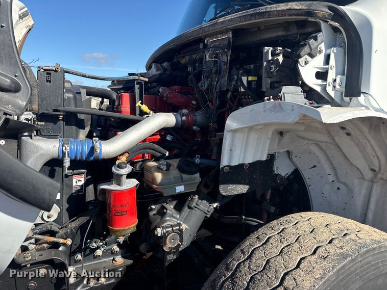 image for item EG1794 2010 Freightliner Business Class M2 crane truck