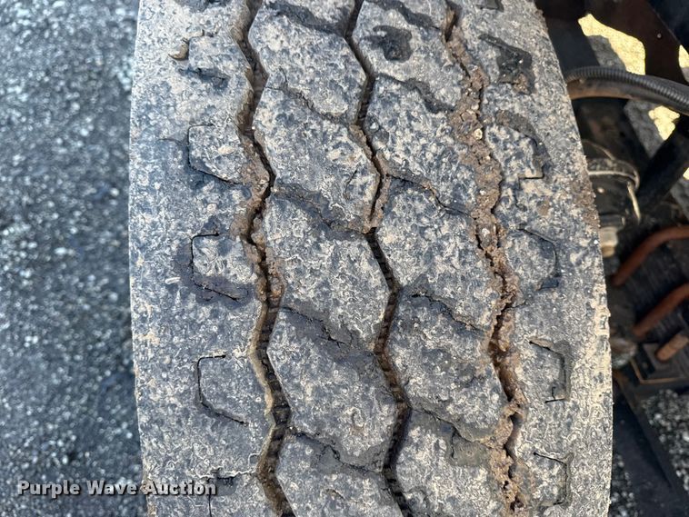 image for item EG1794 2010 Freightliner Business Class M2 crane truck