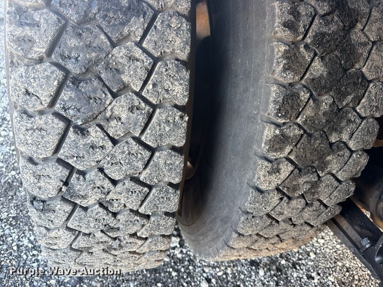 image for item EG1794 2010 Freightliner Business Class M2 crane truck