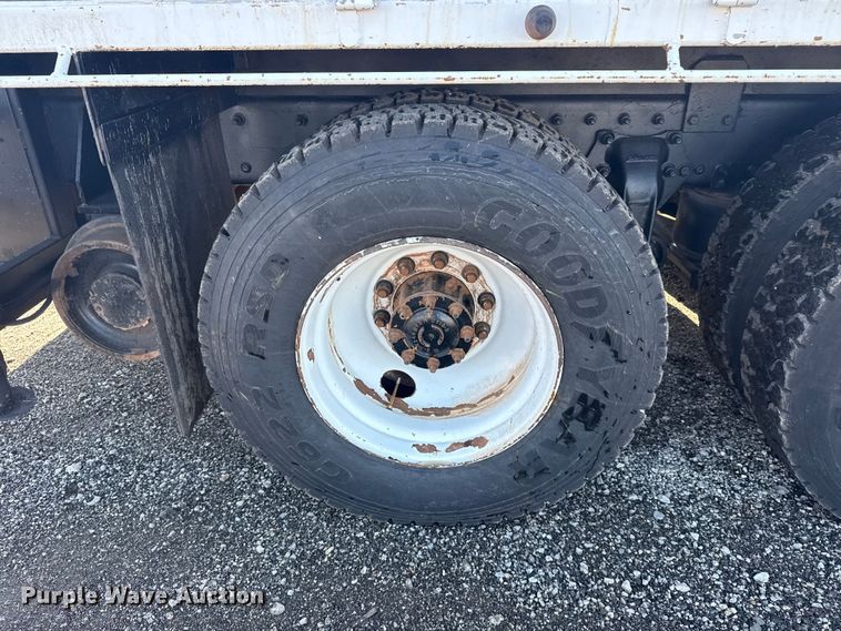 image for item EG1794 2010 Freightliner Business Class M2 crane truck