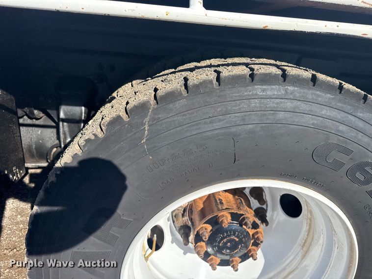 image for item EG1794 2010 Freightliner Business Class M2 crane truck