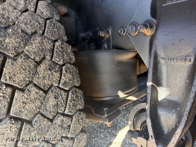 image for item EG1794 2010 Freightliner Business Class M2 crane truck