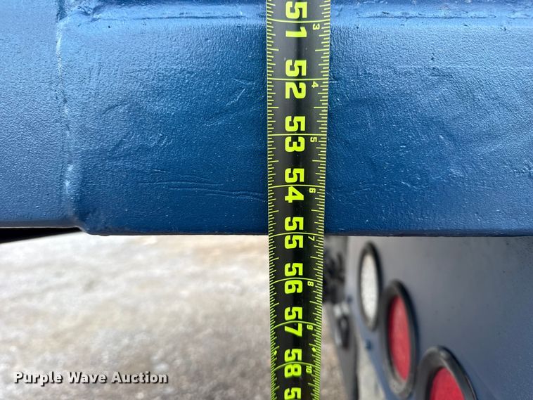 image for item EG1806 2000 Freightliner Classic dump truck