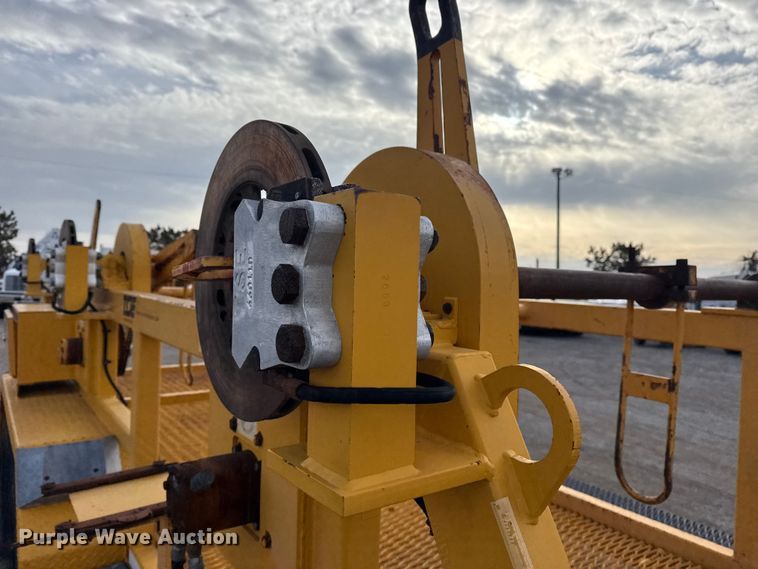 image for item EG1808 2001 TSE International RC572X48-3 reel trailer