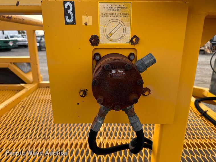 image for item EG1808 2001 TSE International RC572X48-3 reel trailer