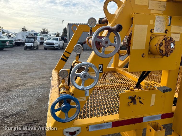 image for item EG1808 2001 TSE International RC572X48-3 reel trailer