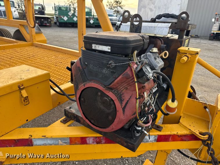 image for item EG1808 2001 TSE International RC572X48-3 reel trailer