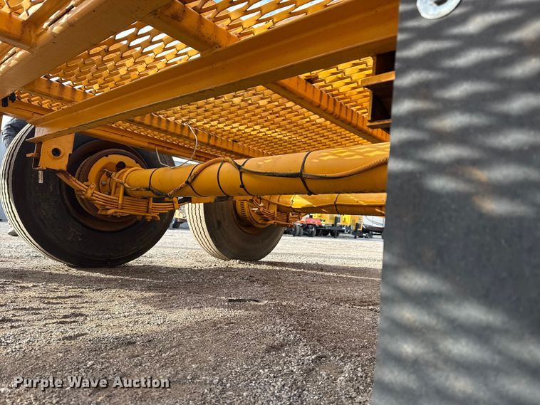 image for item EG1808 2001 TSE International RC572X48-3 reel trailer