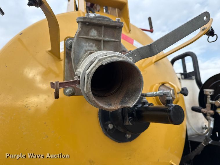 image for item EG1809 2024 Vermeer CV673SGT vacuum excavator