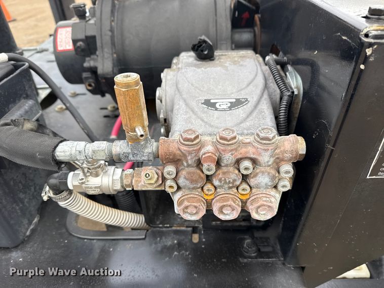 image for item EG1809 2024 Vermeer CV673SGT vacuum excavator