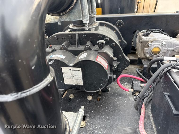 image for item EG1809 2024 Vermeer CV673SGT vacuum excavator