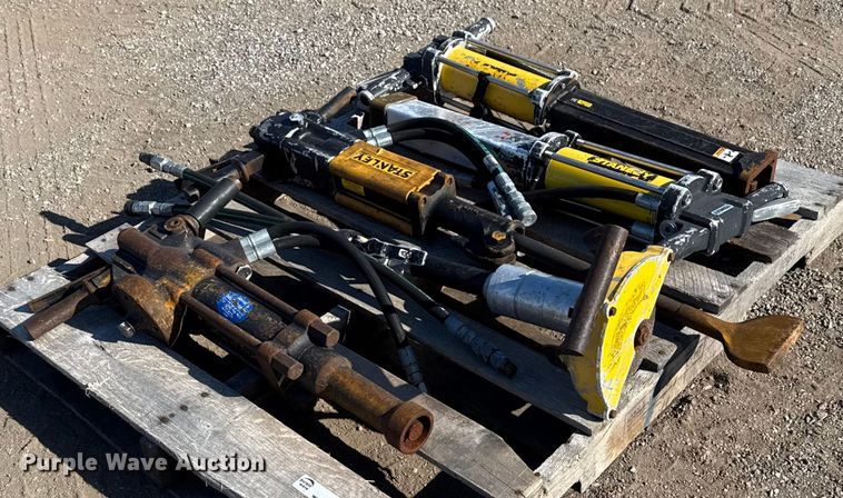 image for item EG1816 (4) jack hammers