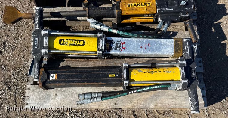 image for item EG1816 (4) jack hammers