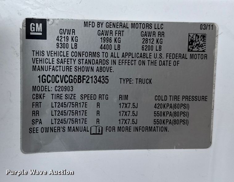 image for item EG1818 2011 Chevrolet 2500HD utility bed pickup truck