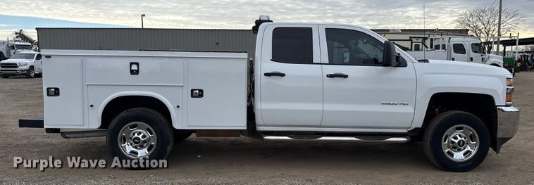 image for item EG1819 2019 Chevrolet 2500 HD Double Cab utility bed pickup truck